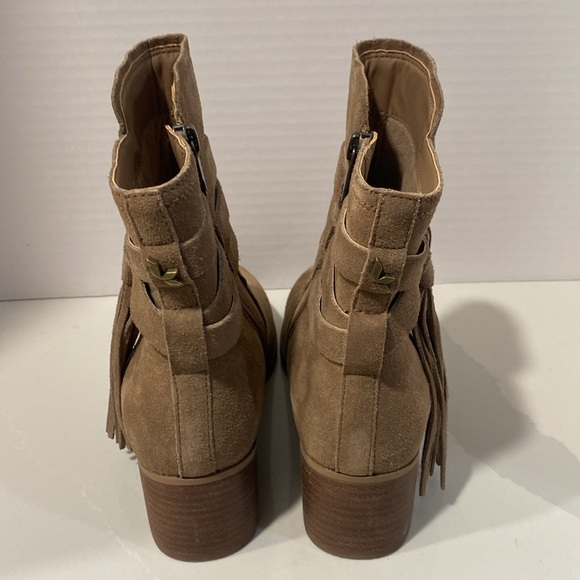 Koolaburra by Ugg Kenz Ankle Boot Block Heel Beige Sz 6 Round Toe - Picture 6 of 8